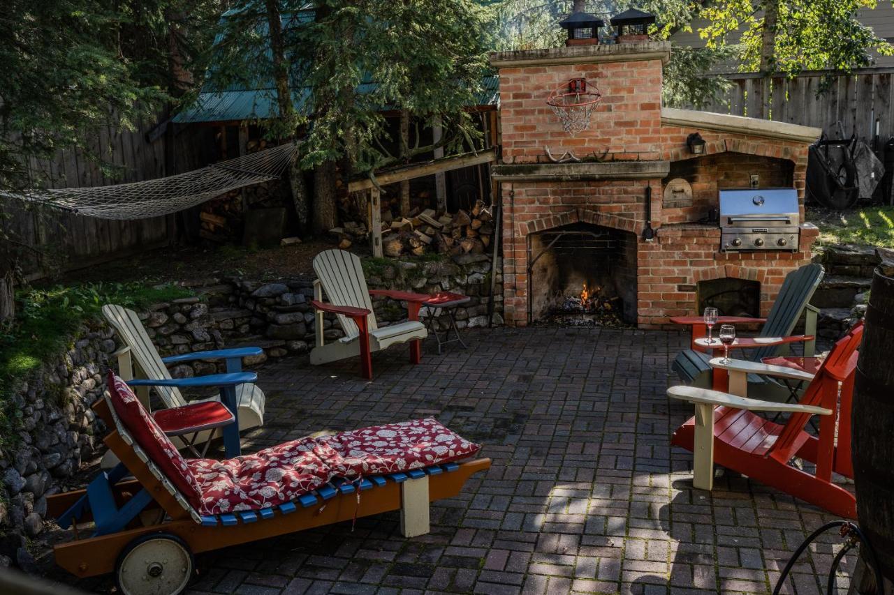The Craftsman House Bed and Breakfast Bragg Creek Exterior foto